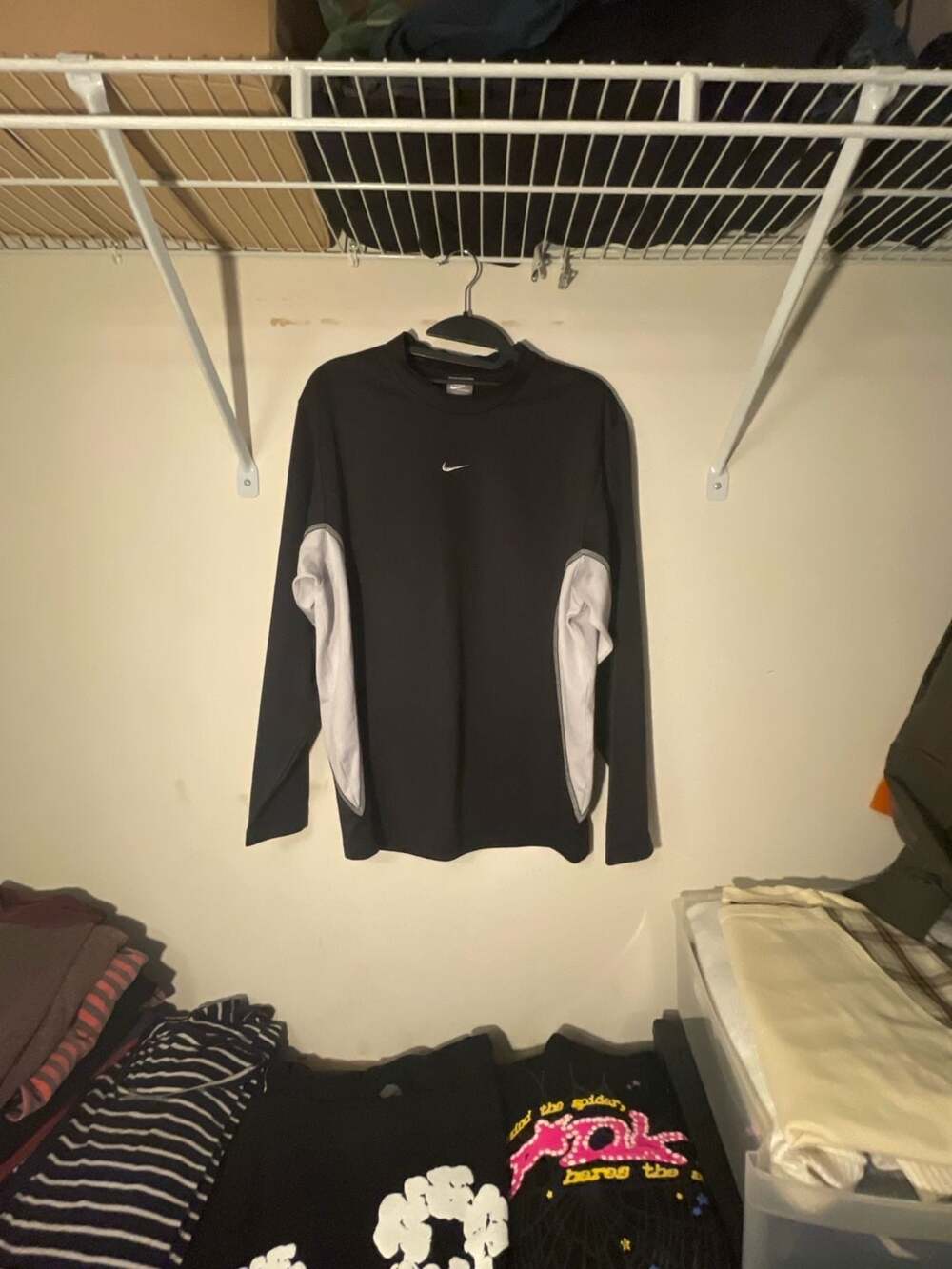 Vintage Nike Sportswear Y2K Center Swoosh Long Sleeve Performance Training Shirt